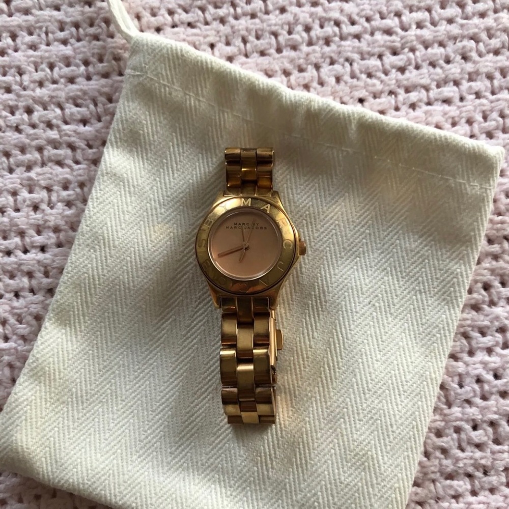 Marc Jacobs Rose Color Watch